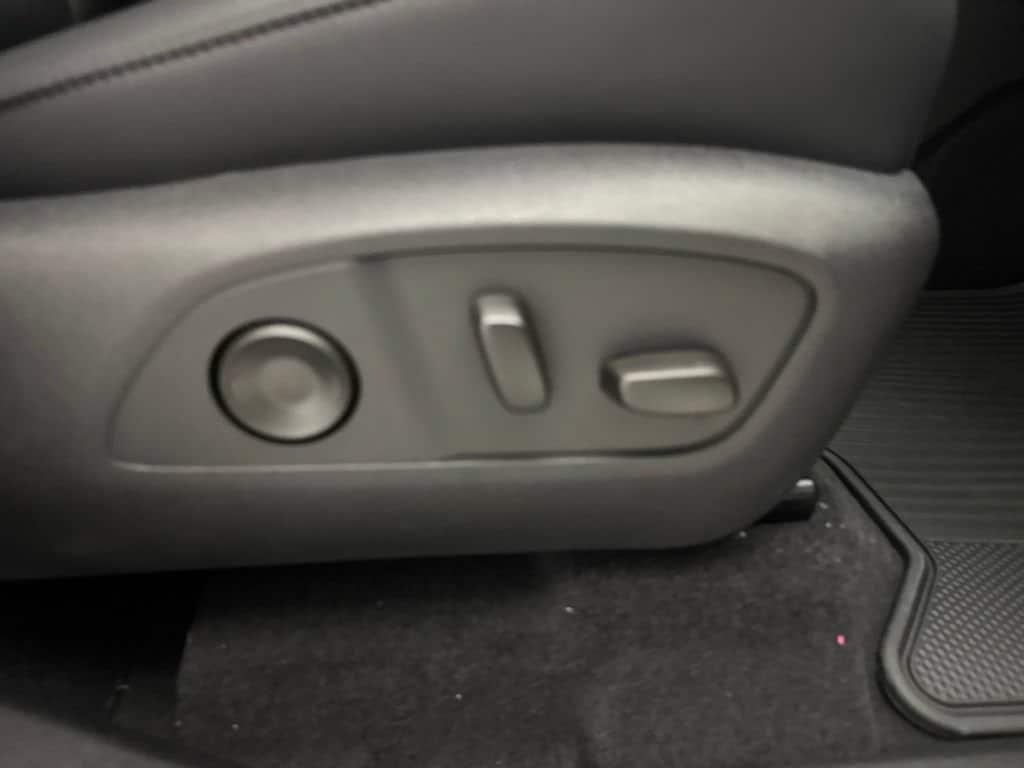 2026 GMC Acadia Elevation - Photo 66