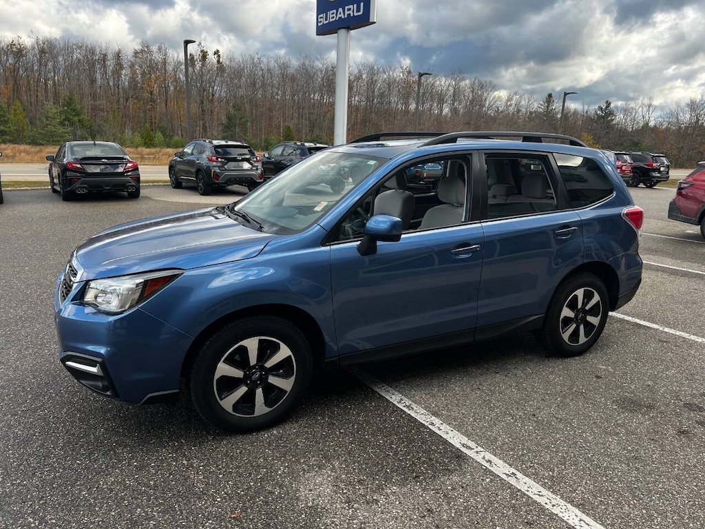 Used 2017 Subaru Forester 2.5i Premium AWD 4dr Wagon CVT Wagon