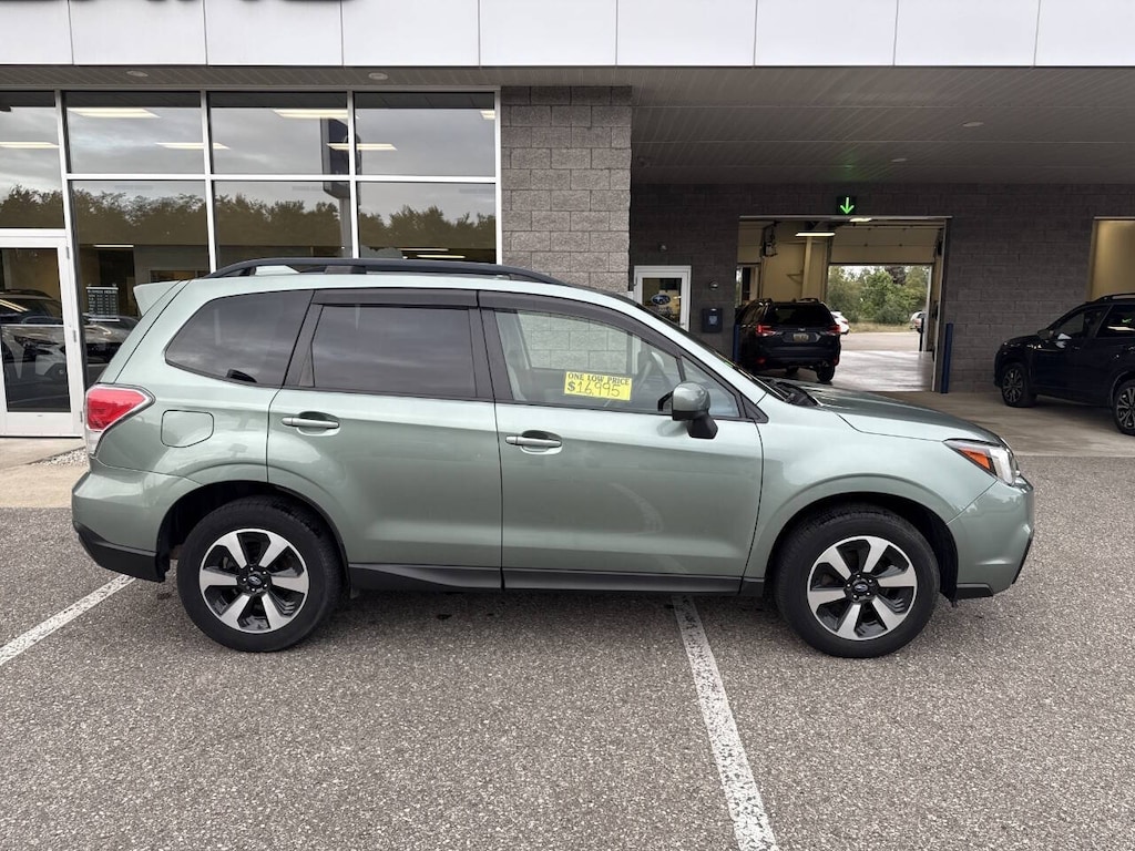 Used 2018 Subaru Forester 2.5i Premium AWD 4dr Wagon CVT Wagon