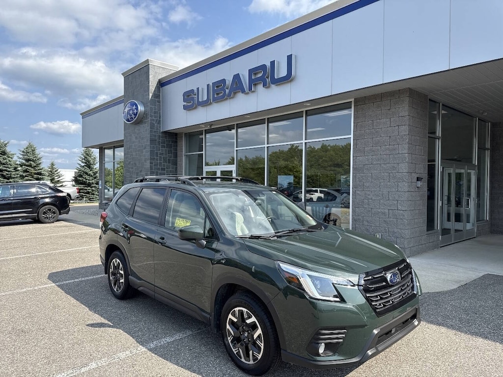 Used 2023 Subaru Forester Premium AWD 4dr Crossover Wagon
