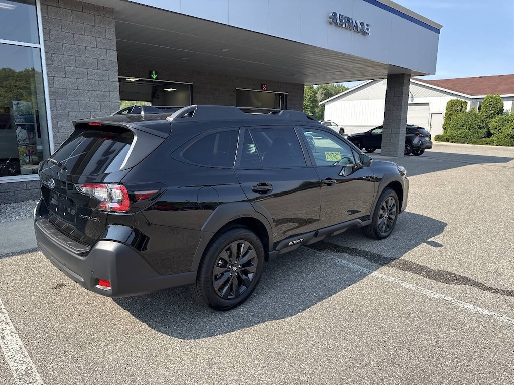 Used 2025 Subaru Outback Onyx Edition AWD 4dr Crossover Wagon