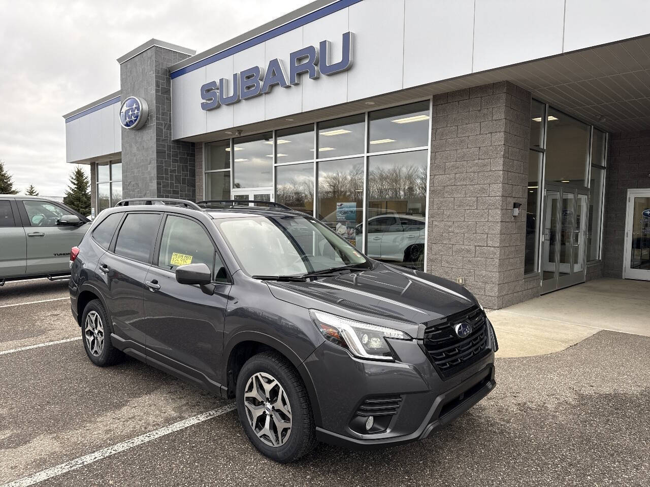 2023 Subaru Forester Premium's photo