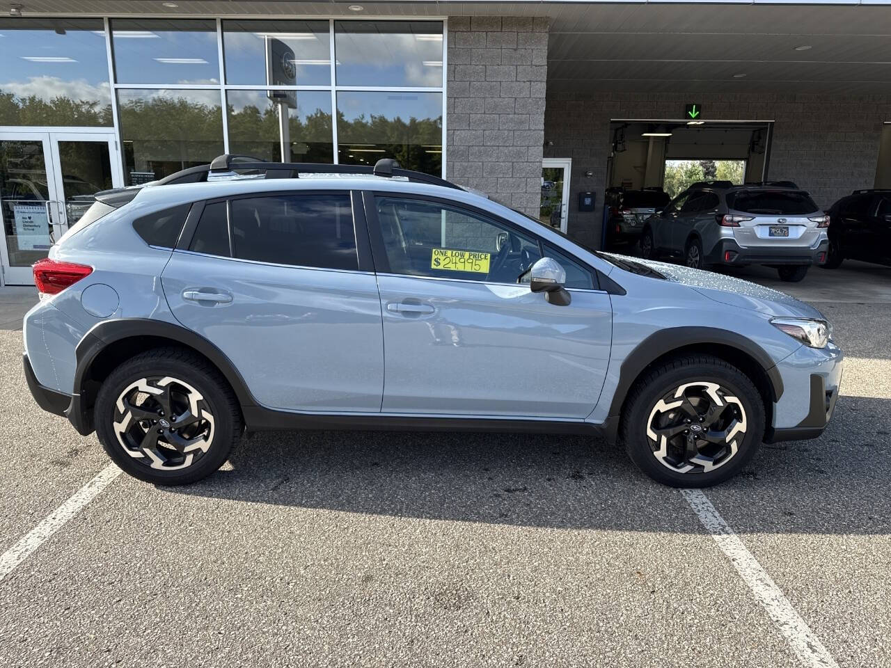 2021 Subaru Crosstrek Limited photo 2