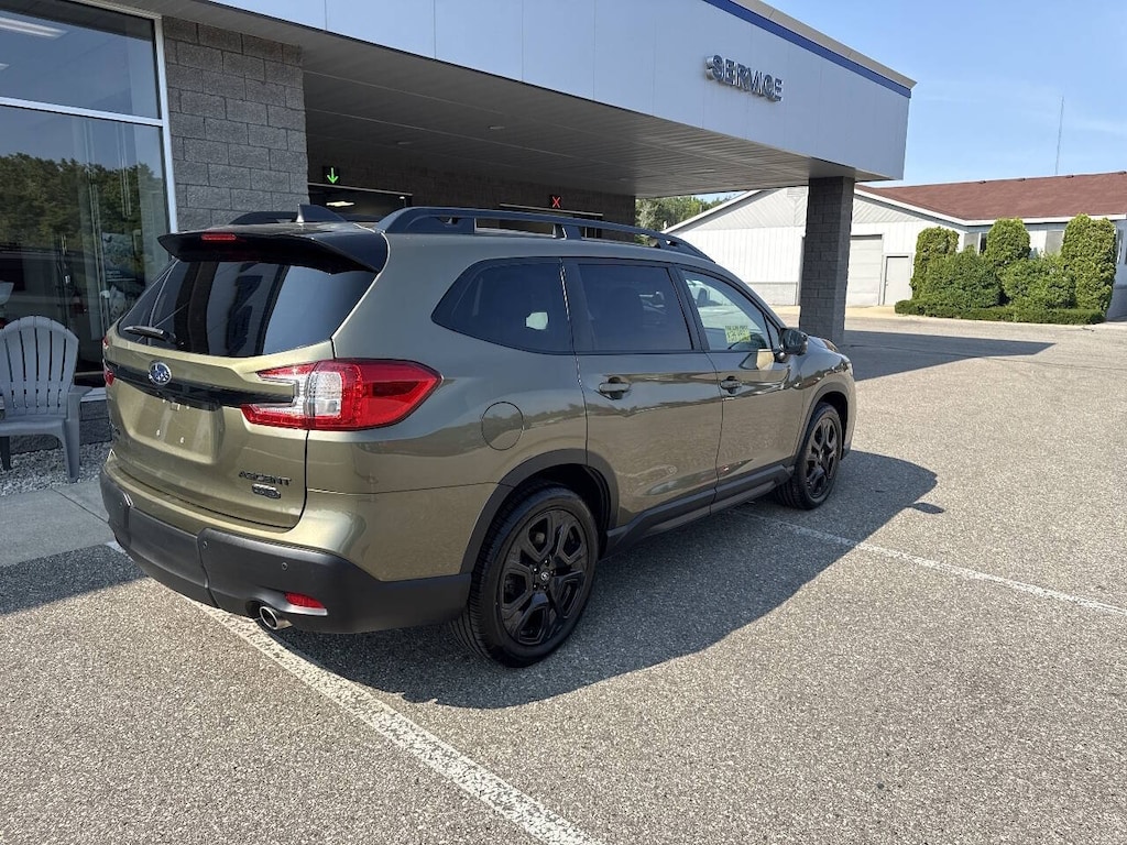 Used 2023 Subaru Ascent Onyx Edition Limited AWD 4dr SUV SUV