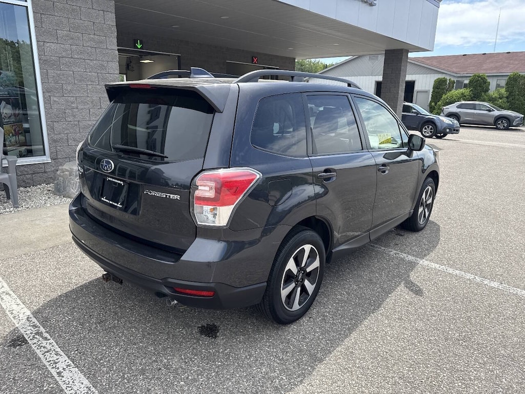 Used 2018 Subaru Forester 2.5i Premium AWD 4dr Wagon CVT Wagon