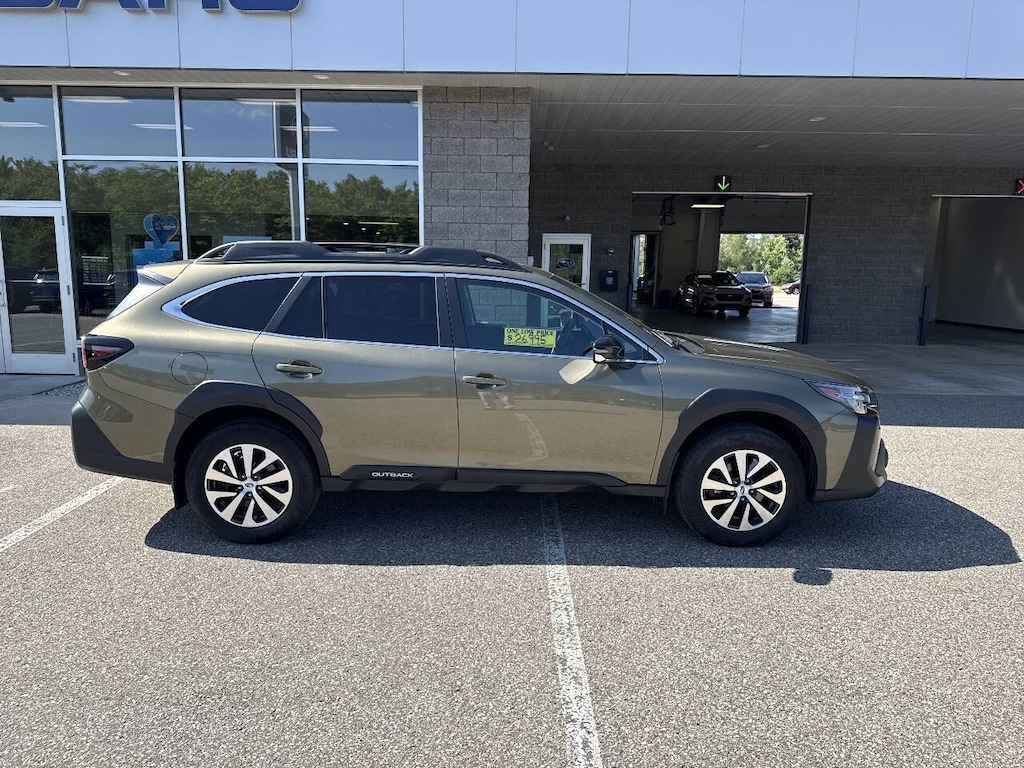 Used 2024 Subaru Outback Premium AWD 4dr Crossover Wagon