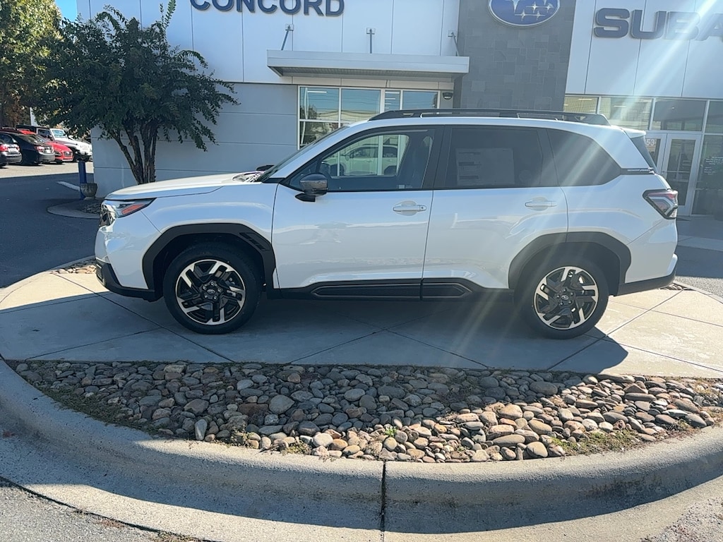 New 2025 Subaru Forester Limited SUV