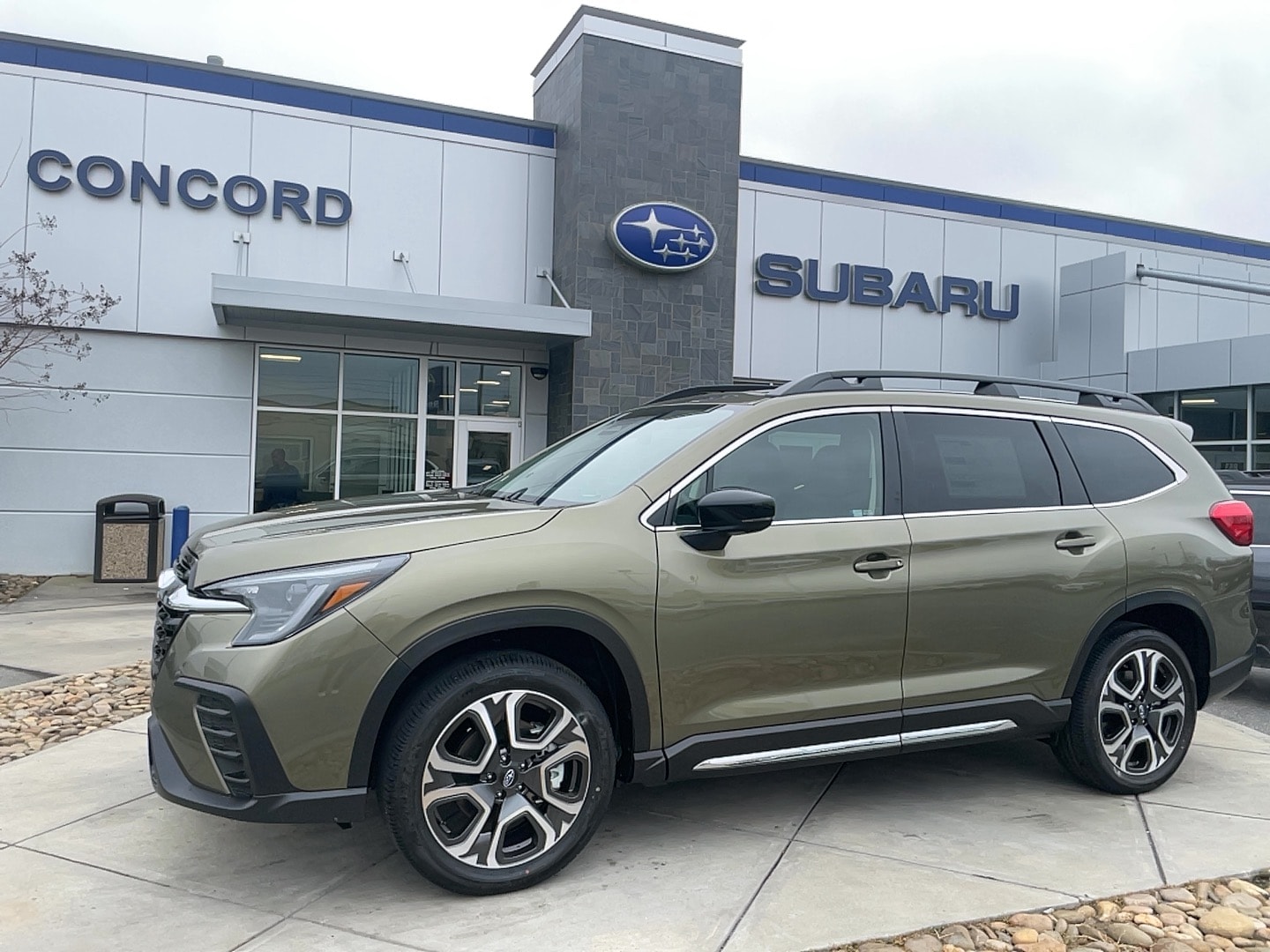 2026 Subaru Ascent Limited's photo