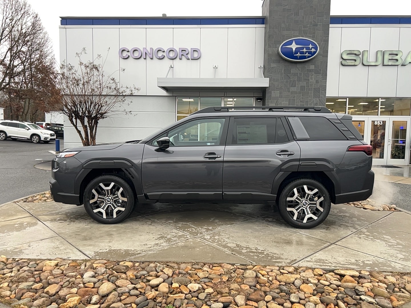 2026 Subaru Outback Touring's photo