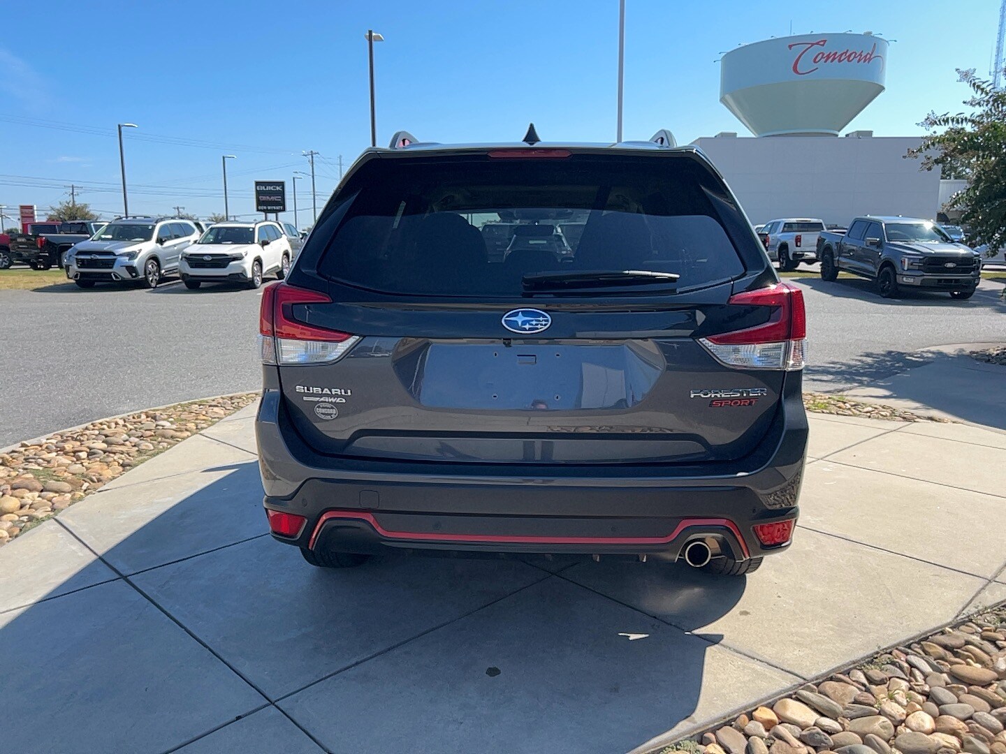 2024 Subaru Forester Sport photo 2