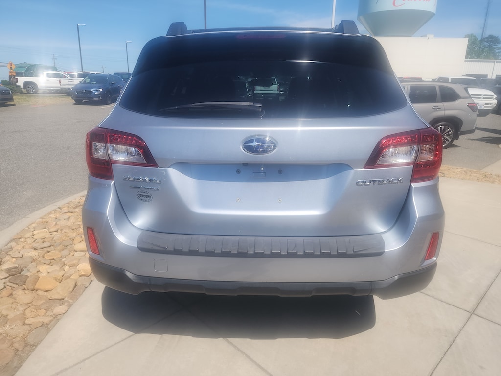 Used 2015 Subaru Outback 2.5i SUV