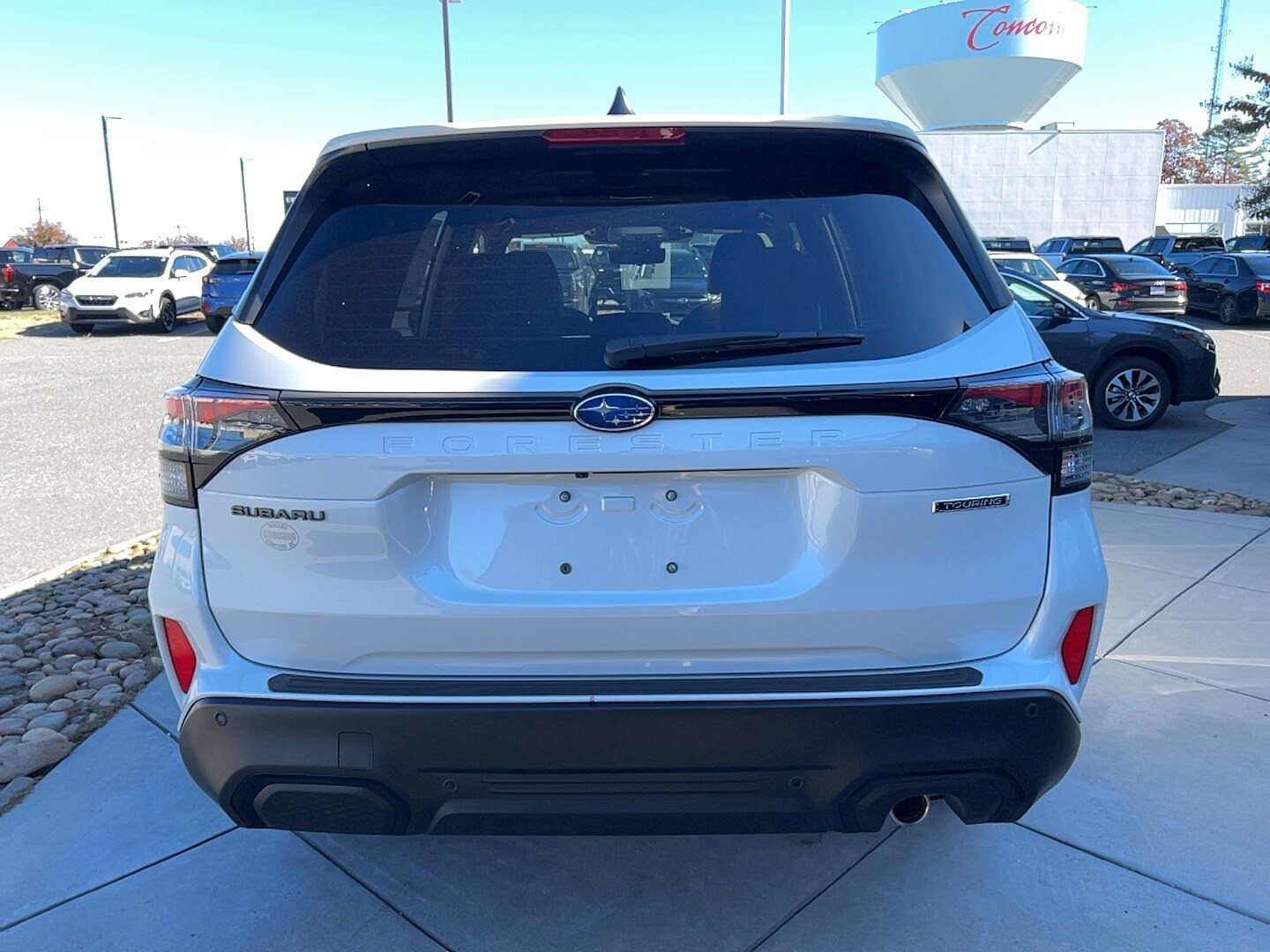 2025 Subaru Forester Touring photo 3