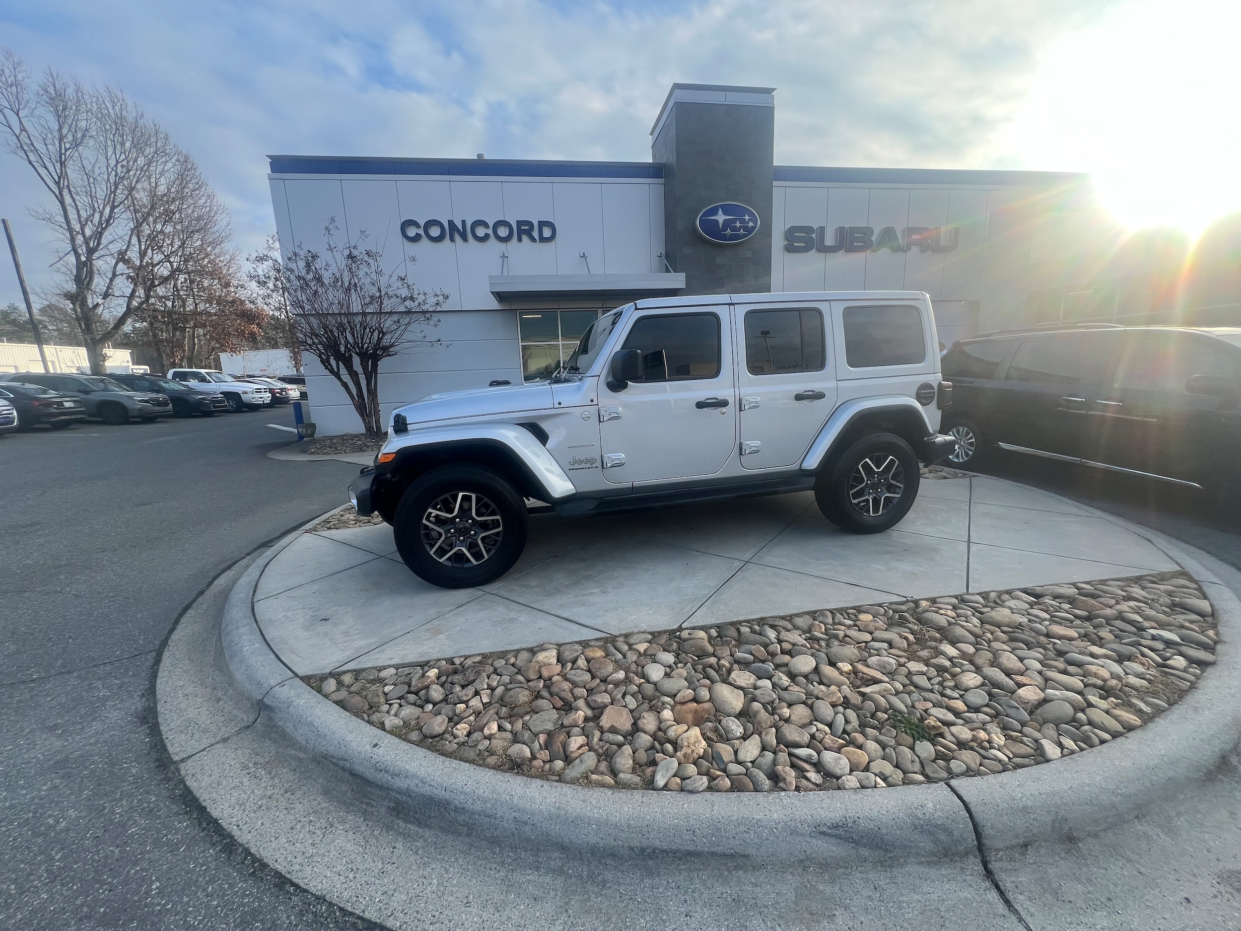 2024 Jeep Wrangler 4-Door Sahara's photo