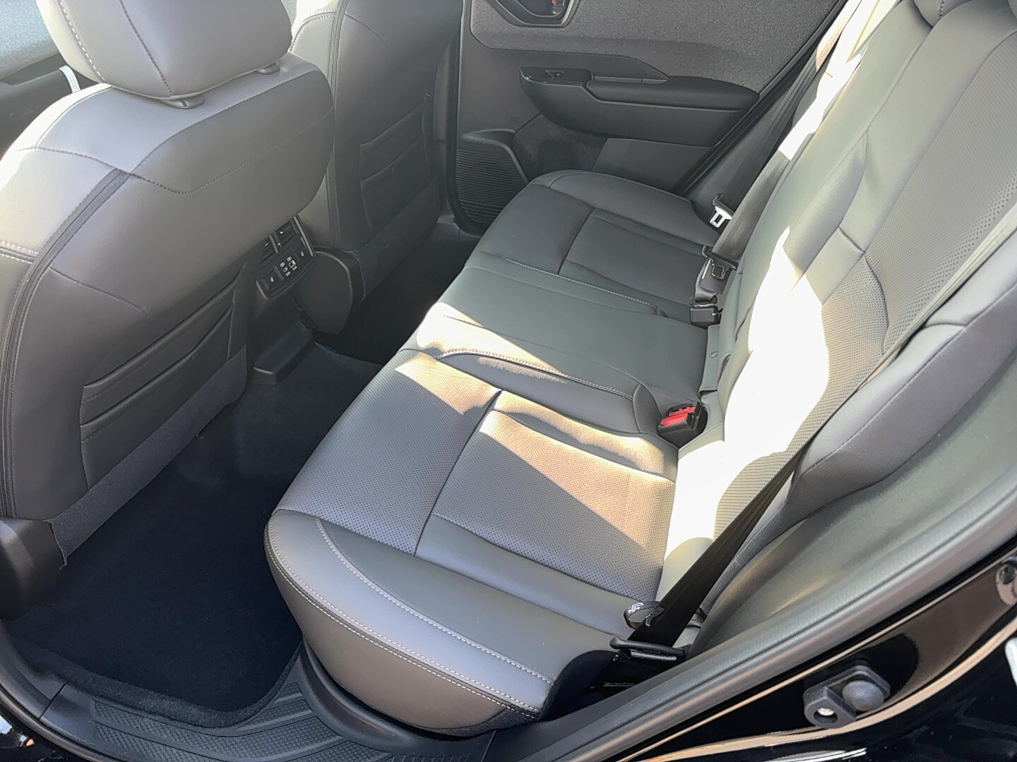 2026 Subaru Outback Limited - Photo 5