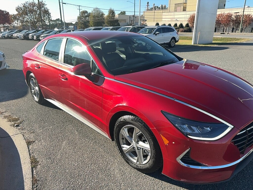 Used 2021 Hyundai Sonata SE Sedan
