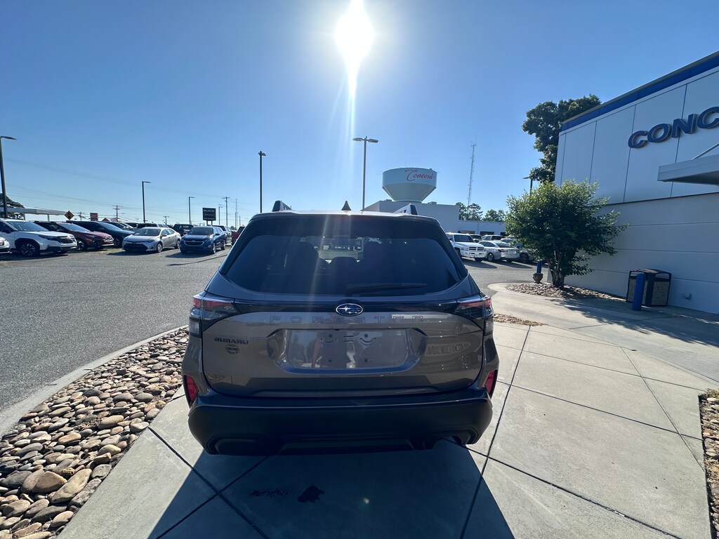 Used 2025 Subaru Forester Premium SUV