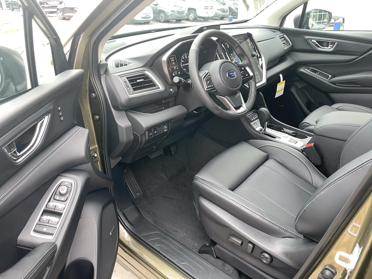 2026 Subaru Ascent Limited - Photo 7
