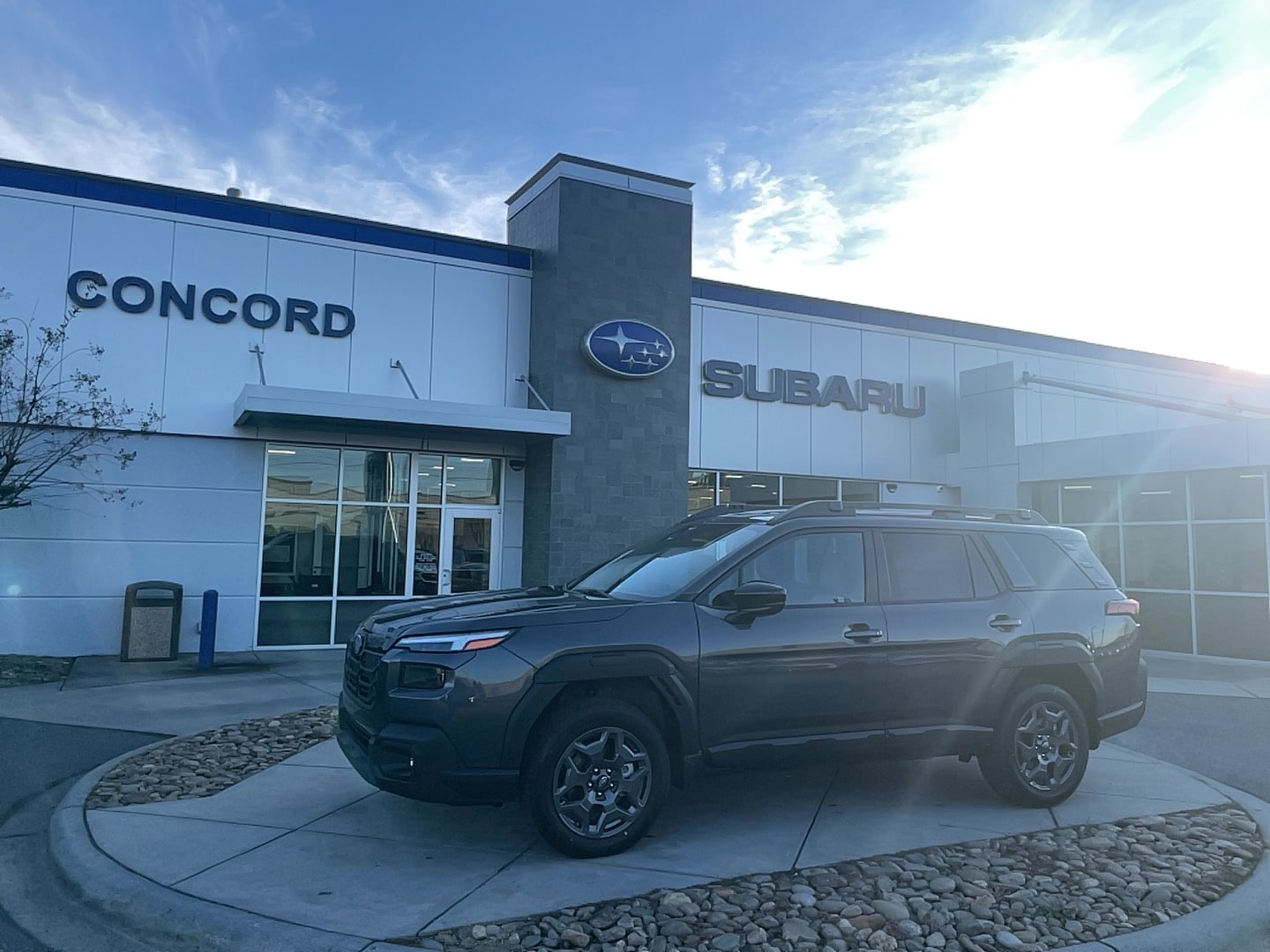 2026 Subaru Outback Premium's photo