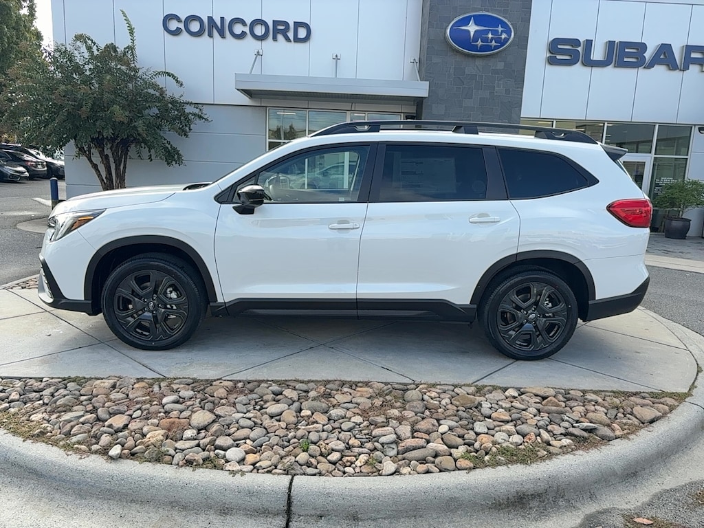New 2025 Subaru Ascent Onyx Edition 7-Passenger SUV