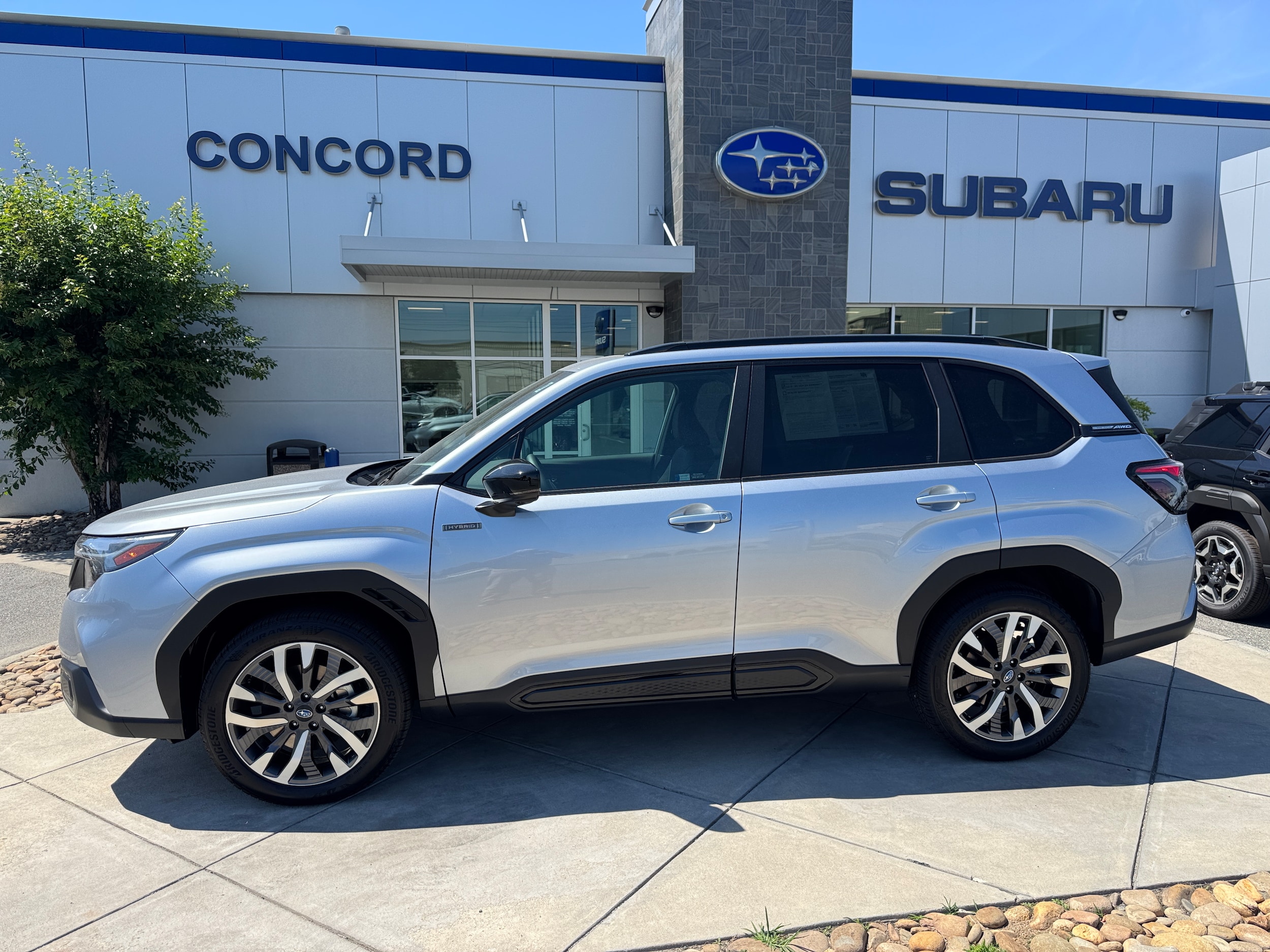 2026 Subaru Forester Touring Hybrid's photo