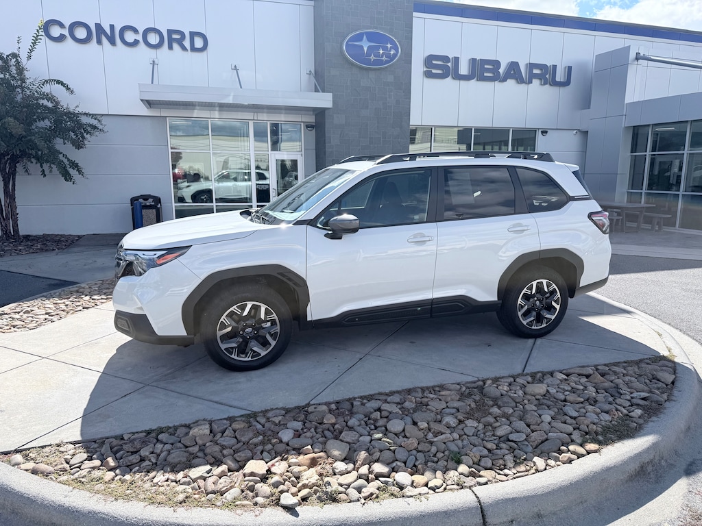 Used 2025 Subaru Forester Premium SUV