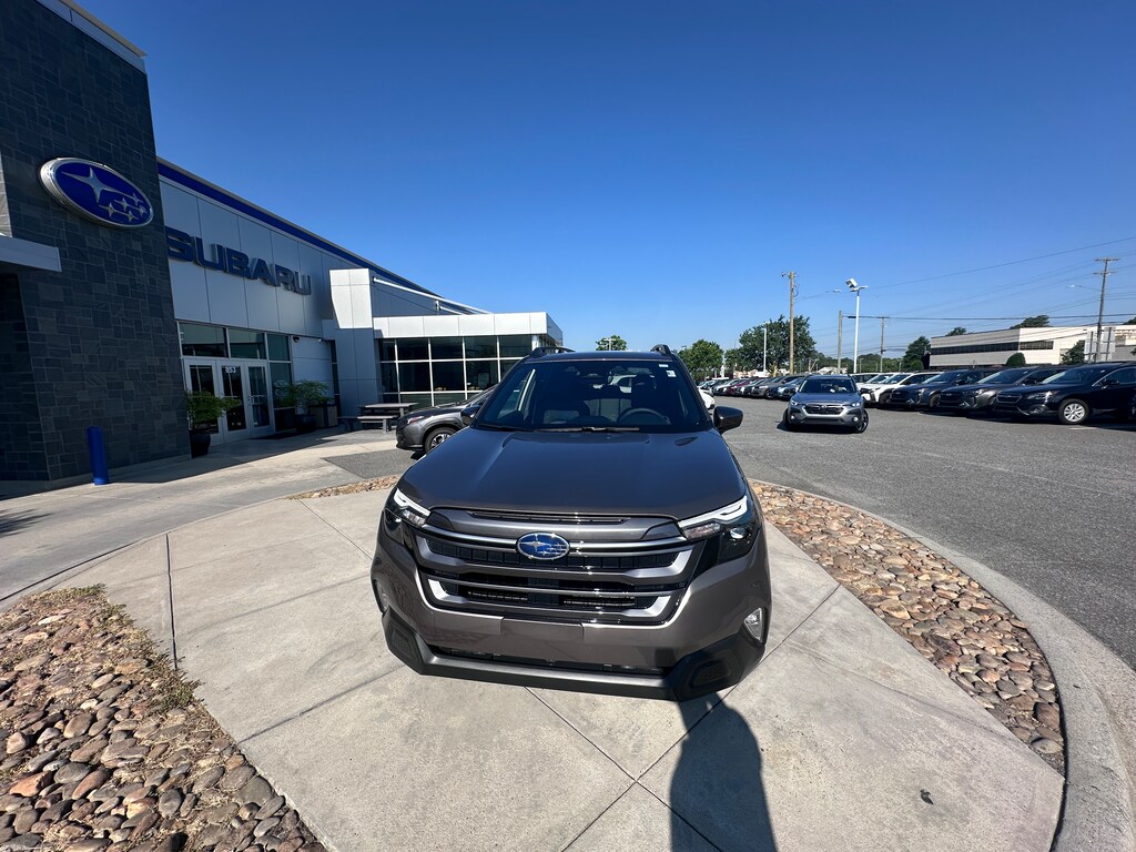 Used 2025 Subaru Forester Premium SUV