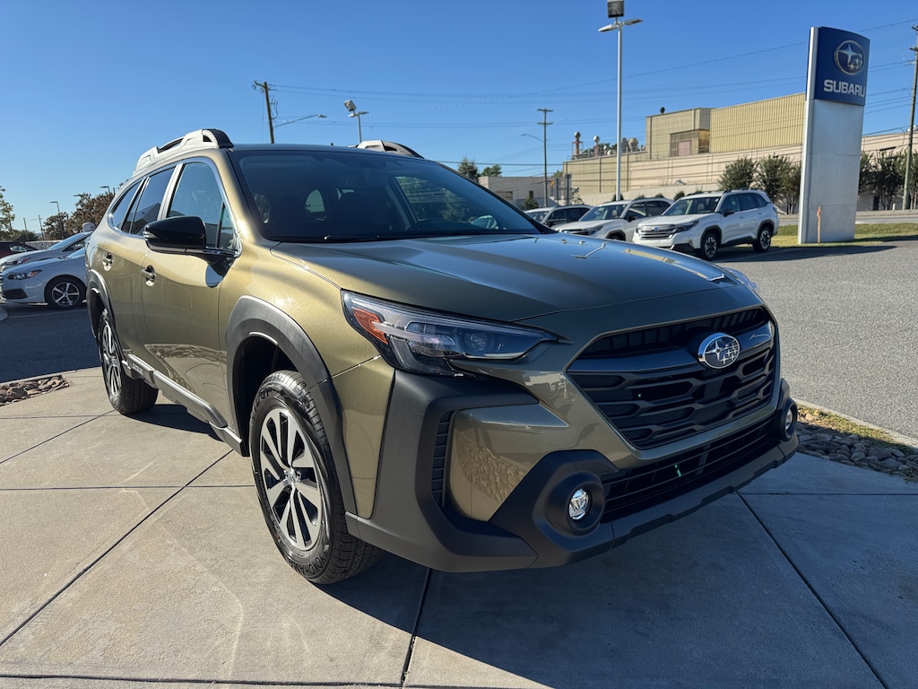 New 2025 Subaru Outback Premium SUV