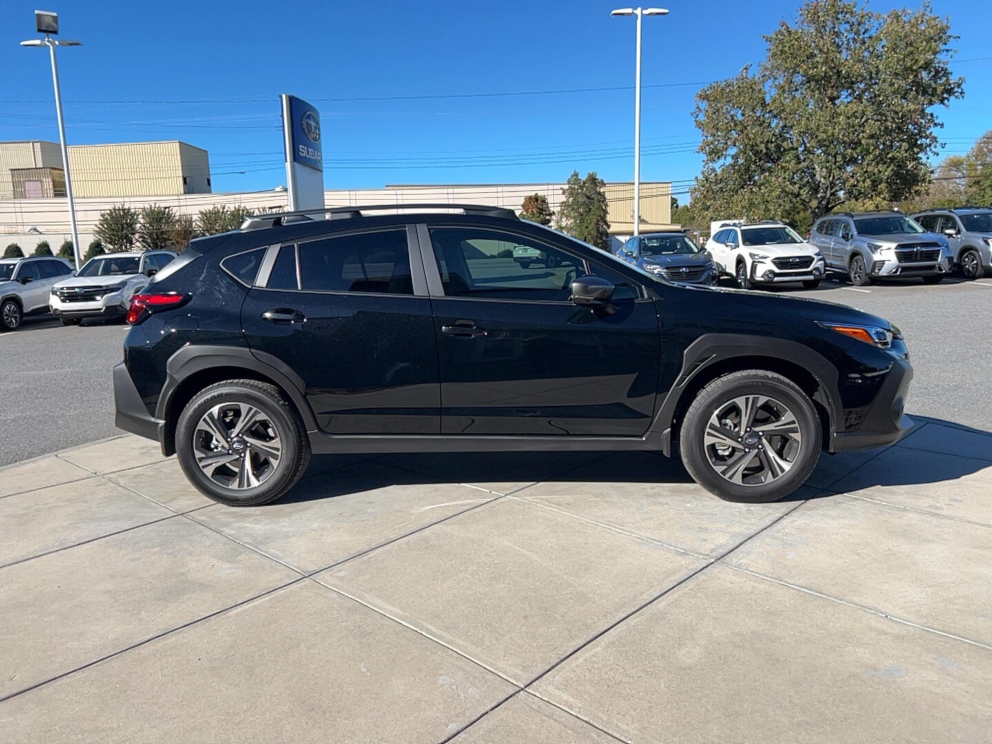 2025 Subaru Crosstrek Premium photo 3