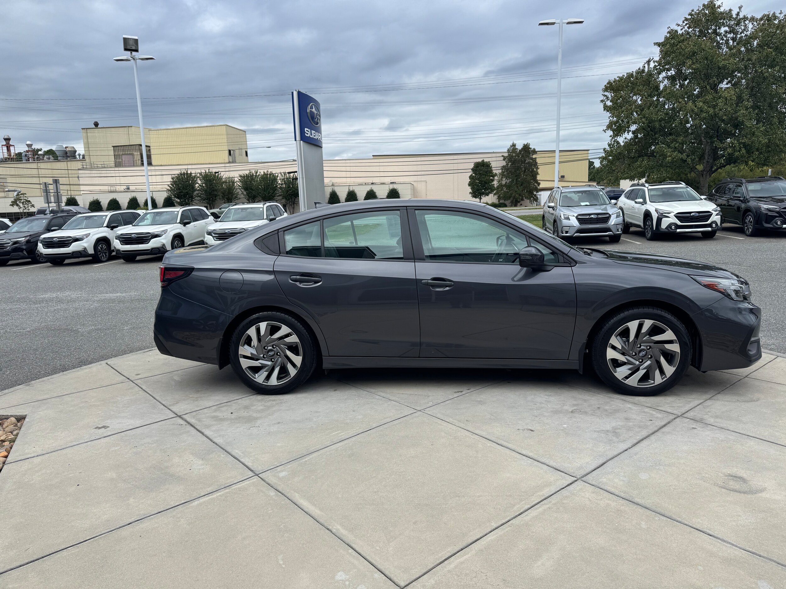 2024 Subaru Legacy Limited photo 3