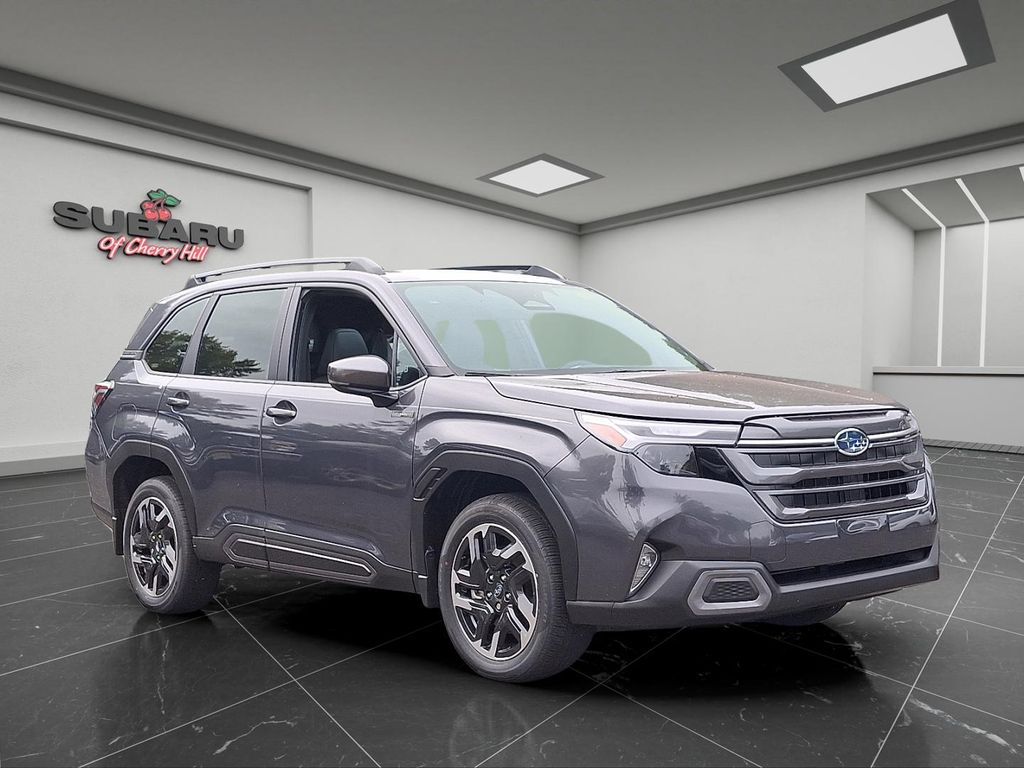 2025 Subaru Forester Limited Hybrid's photo