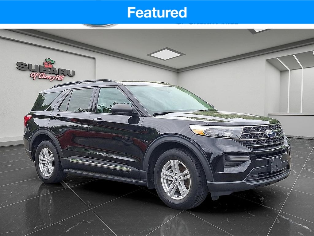 2021 Ford Explorer XLT 4WD's photo