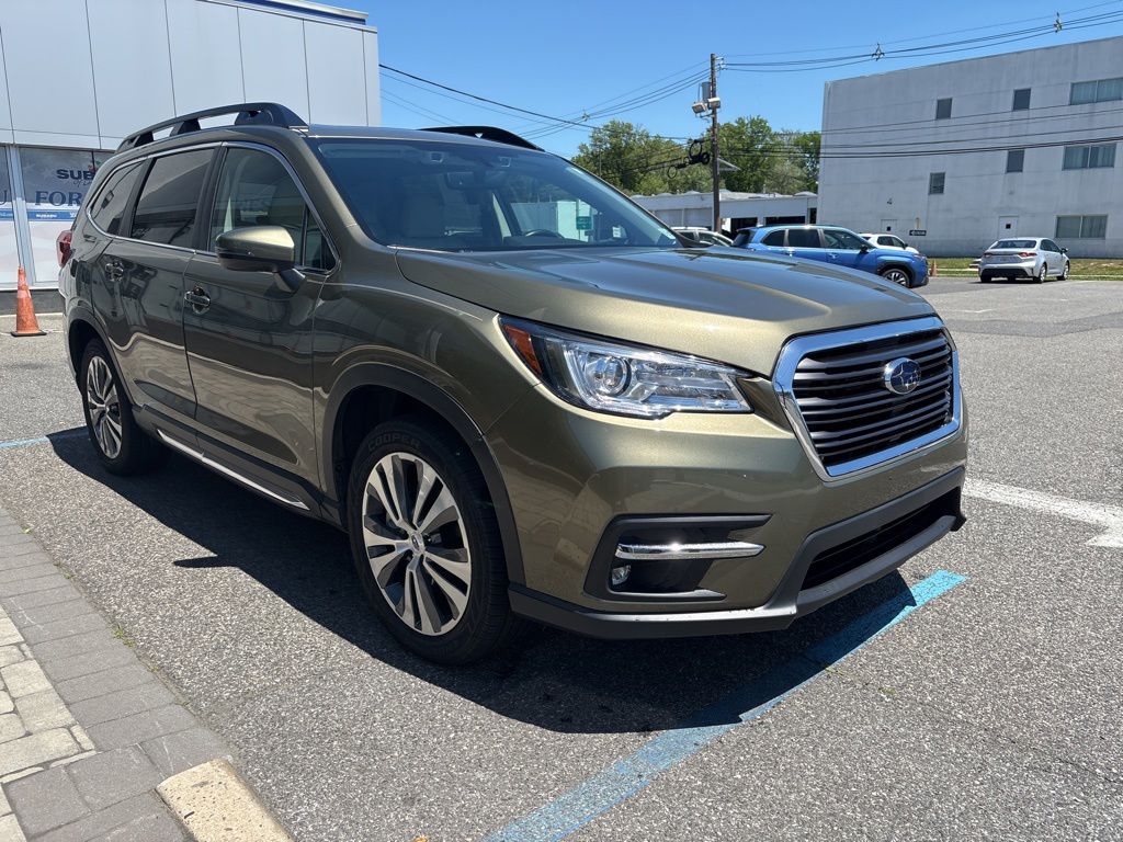 2022 Subaru Ascent Limited 8 Passenger's photo