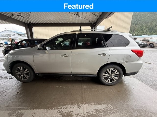 2020 Nissan Pathfinder