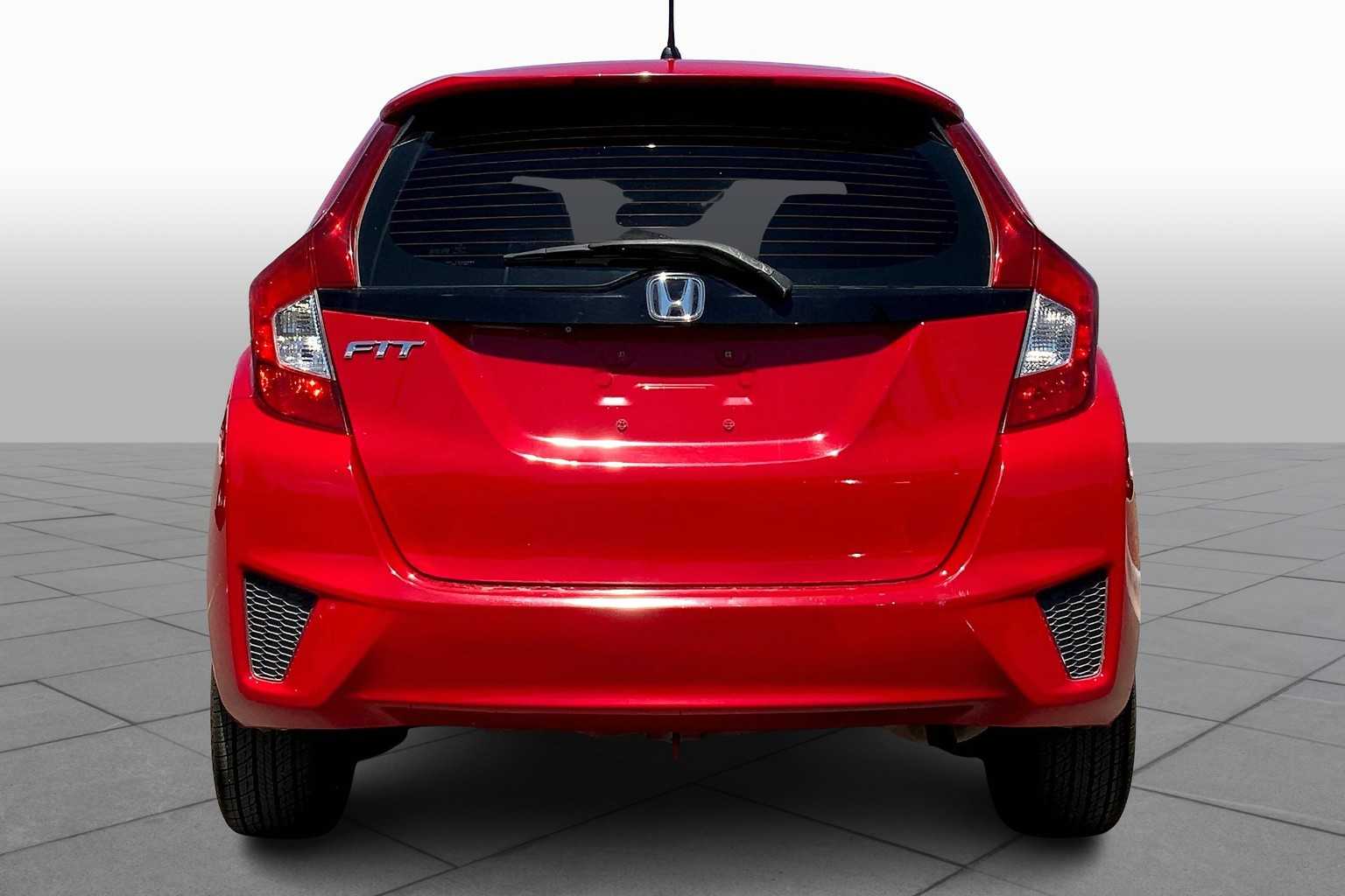 2017 Honda Fit LX photo 3