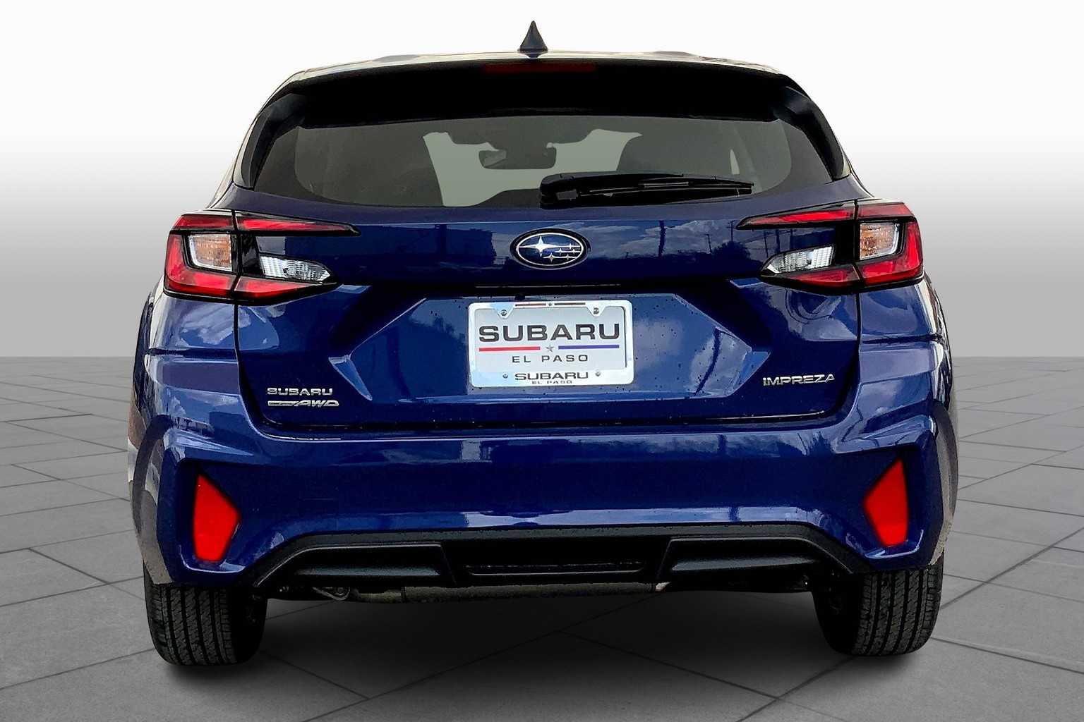 2025 Subaru Impreza Base photo 3
