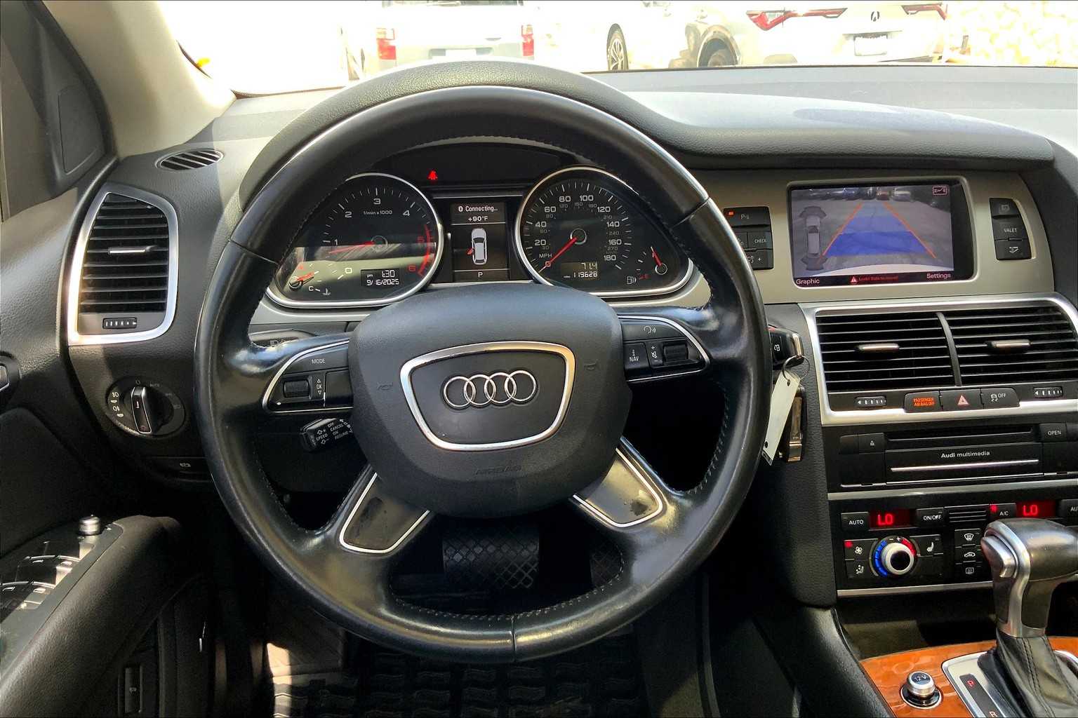 2015 Audi Q7 TDI Premium Plus photo 2