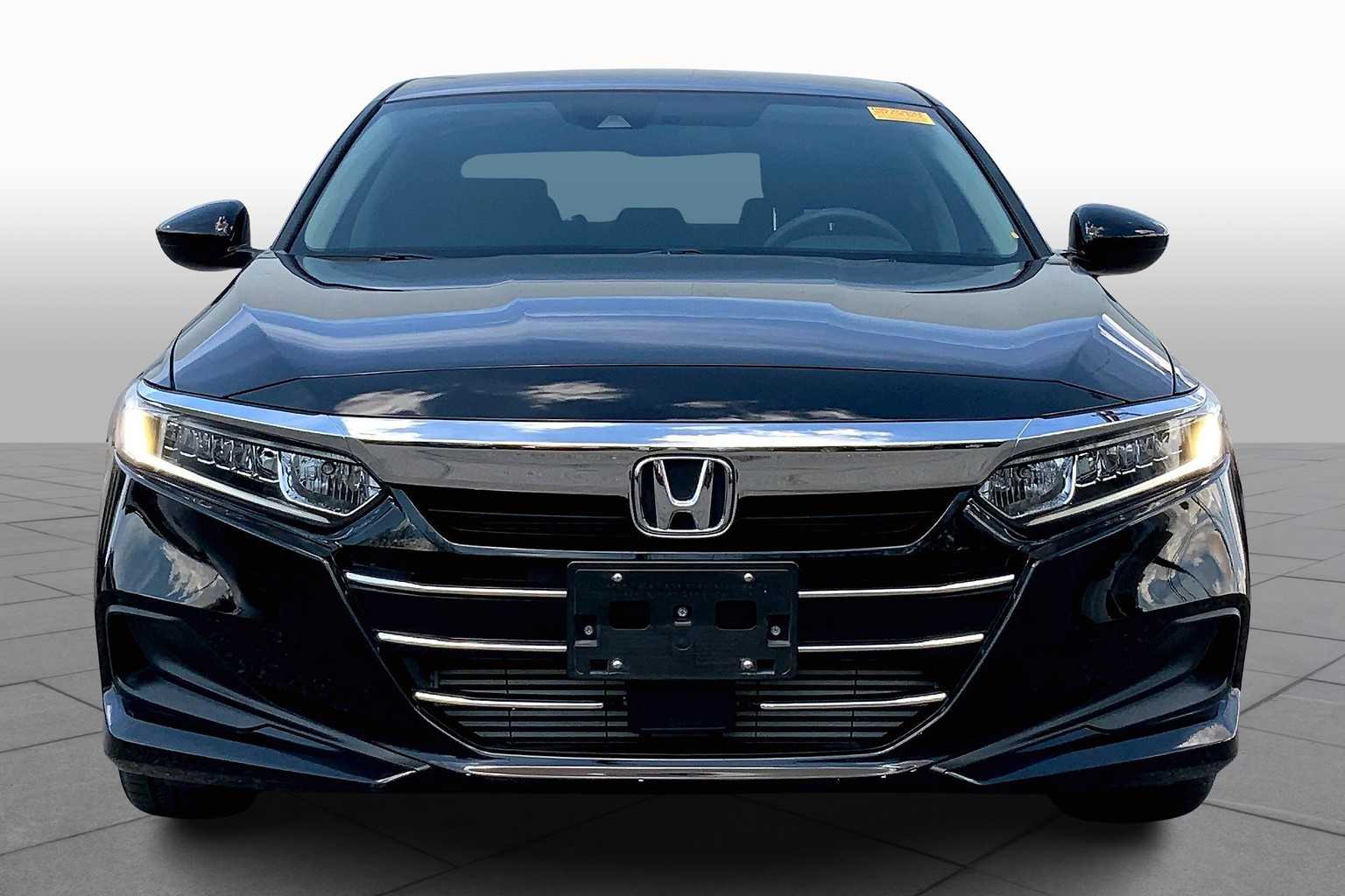 2022 Honda Accord LX photo 2