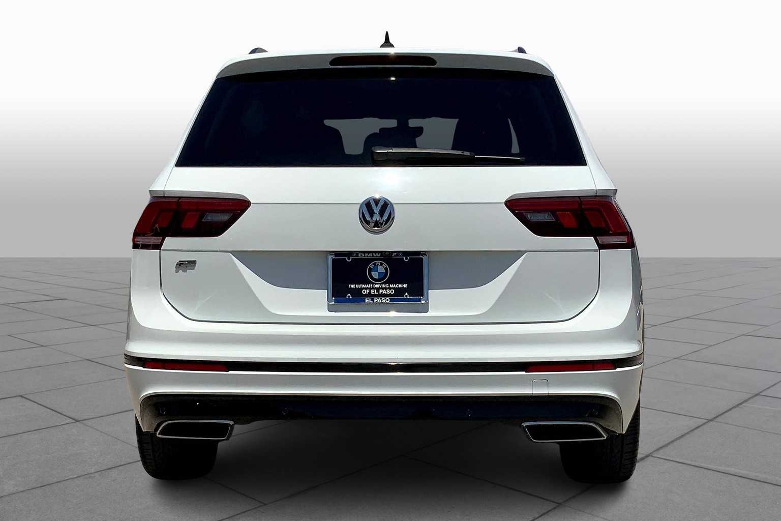 2020 Volkswagen Tiguan SE R-Line Black photo 3