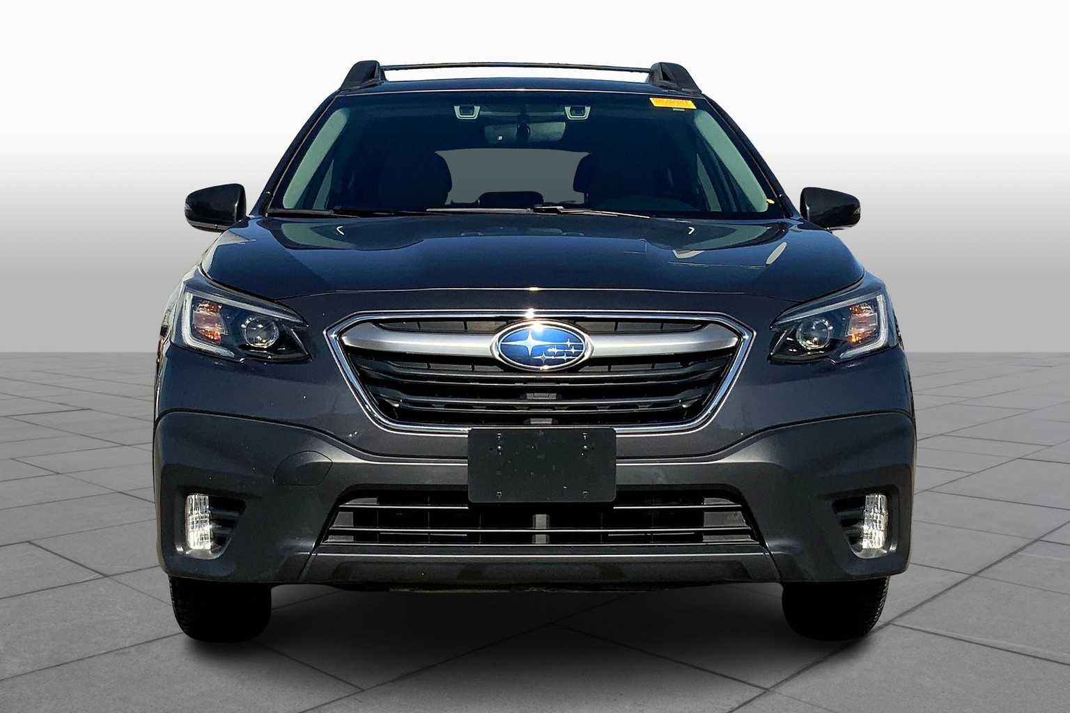 2022 Subaru Outback Premium photo 2