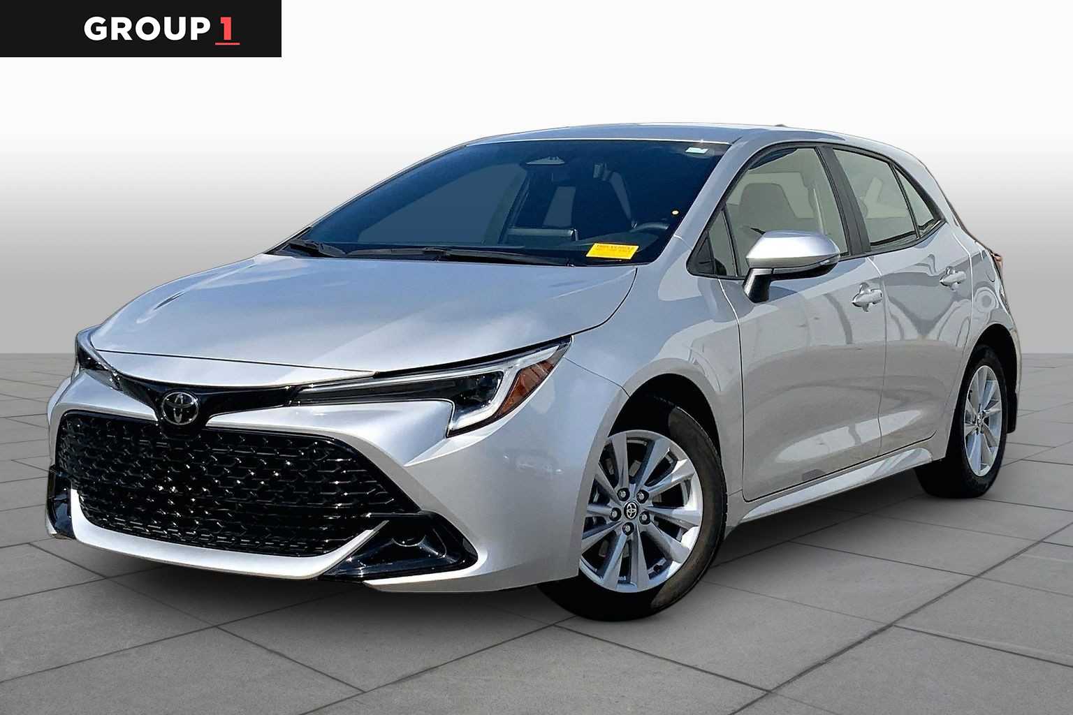 2024 Toyota Corolla Hatchback SE