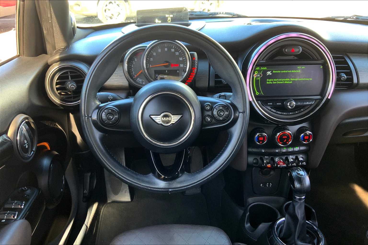 2016 Mini Cooper Hardtop 4 Door S photo 4