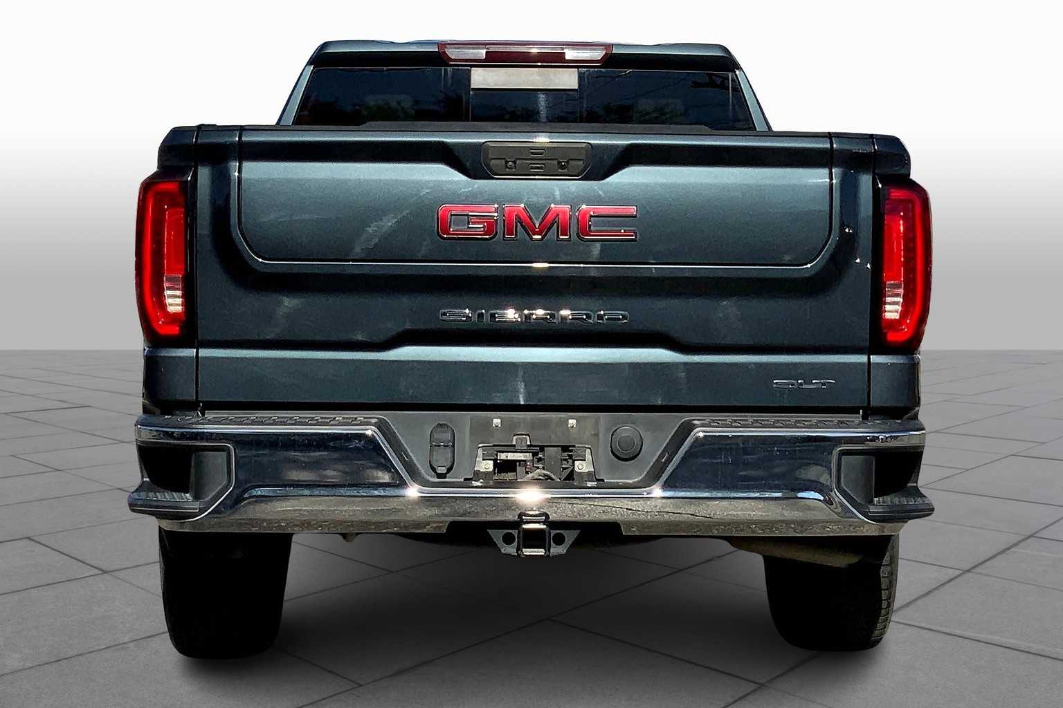 2020 Gmc Sierra 1500 SLT photo 3