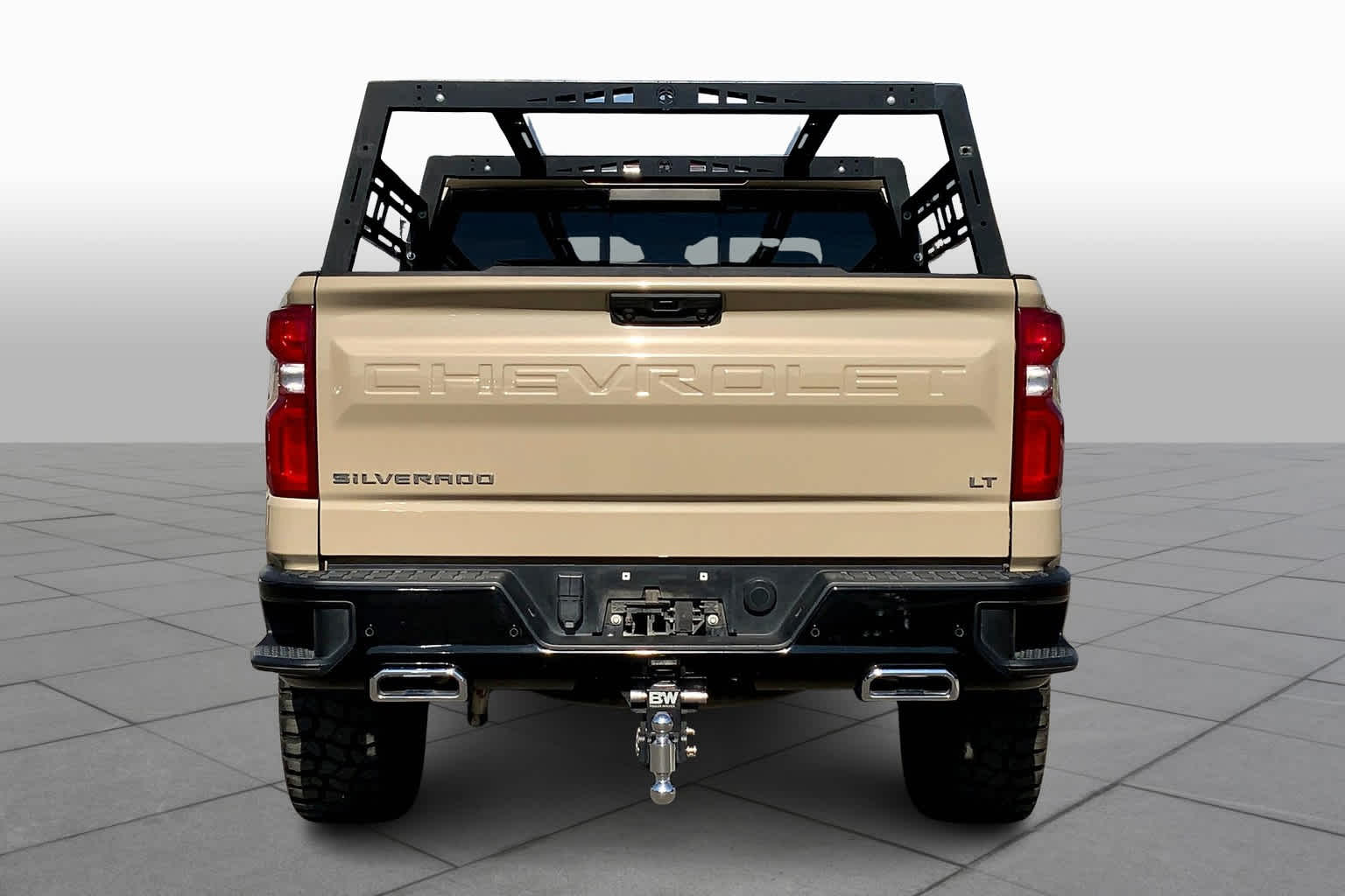 2022 Chevrolet Silverado 1500 LT Trail Boss photo 3