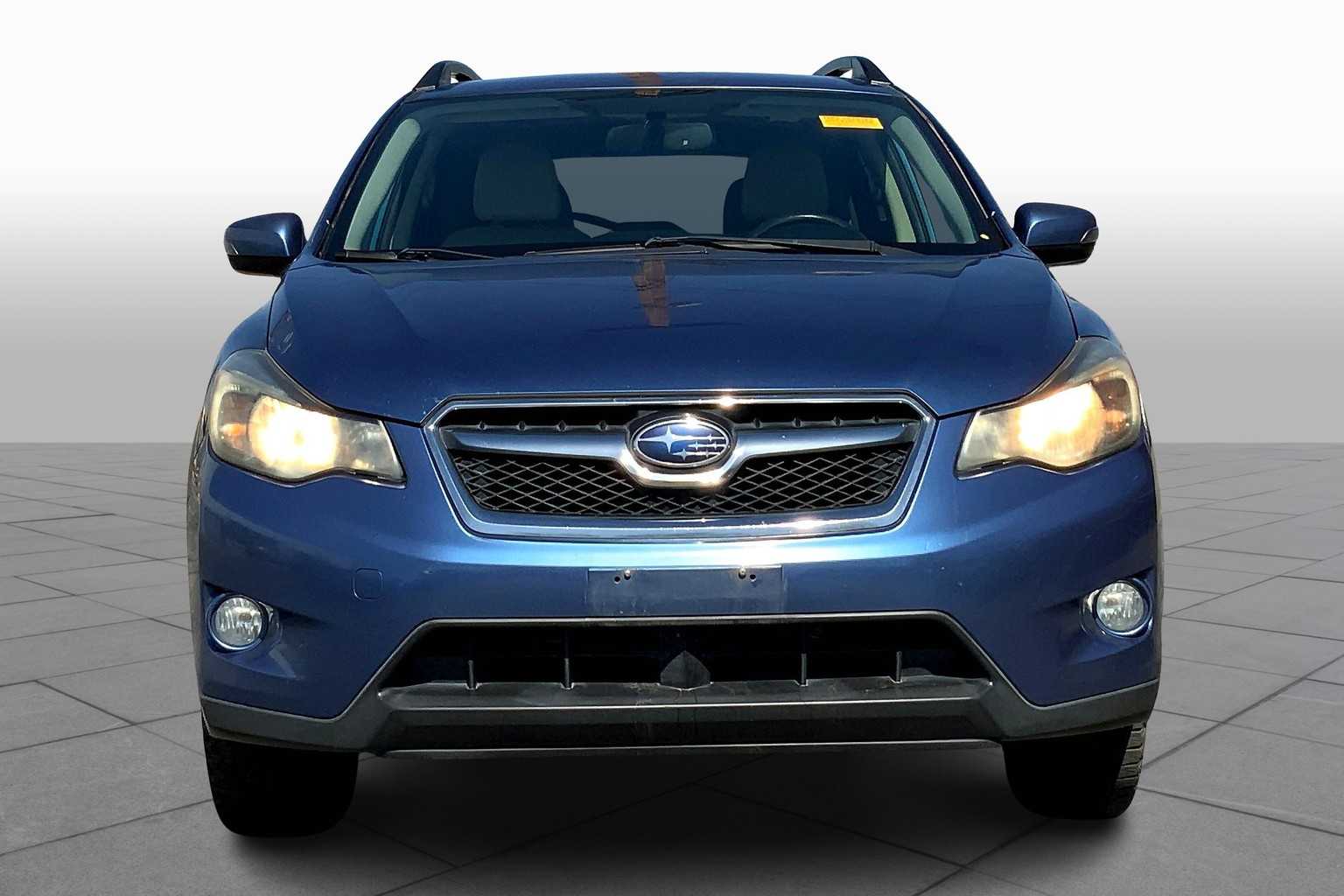 2015 Subaru Crosstrek Hybrid Touring photo 2