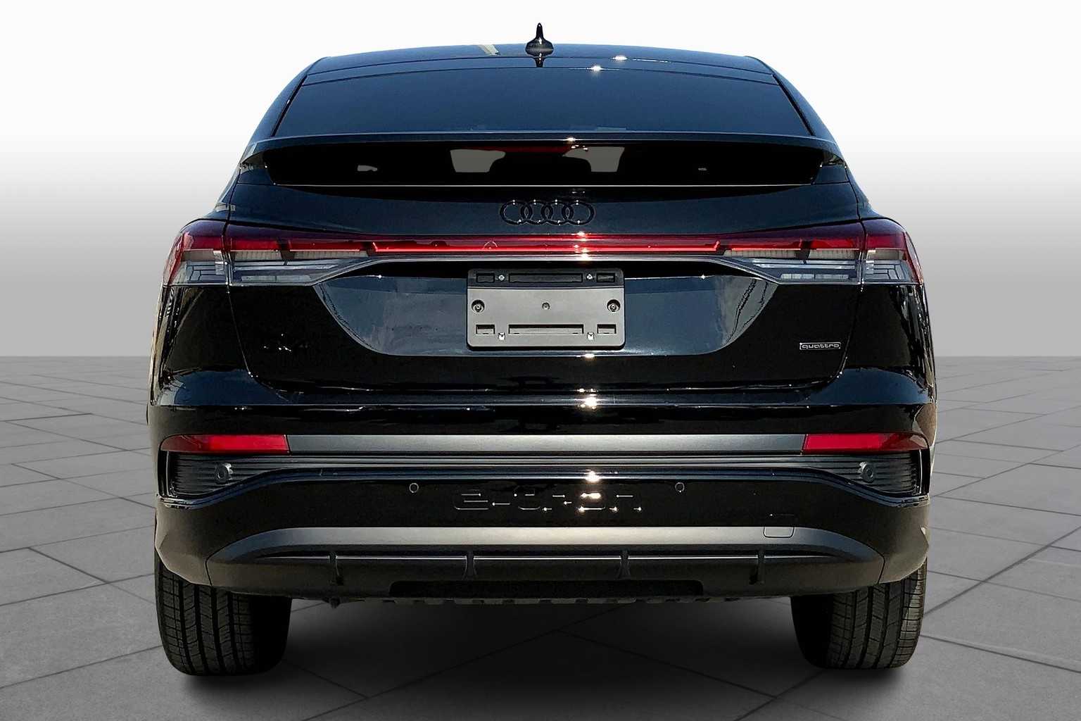 2024 Audi Q4 E-tron Sportback Premium Plus photo 3