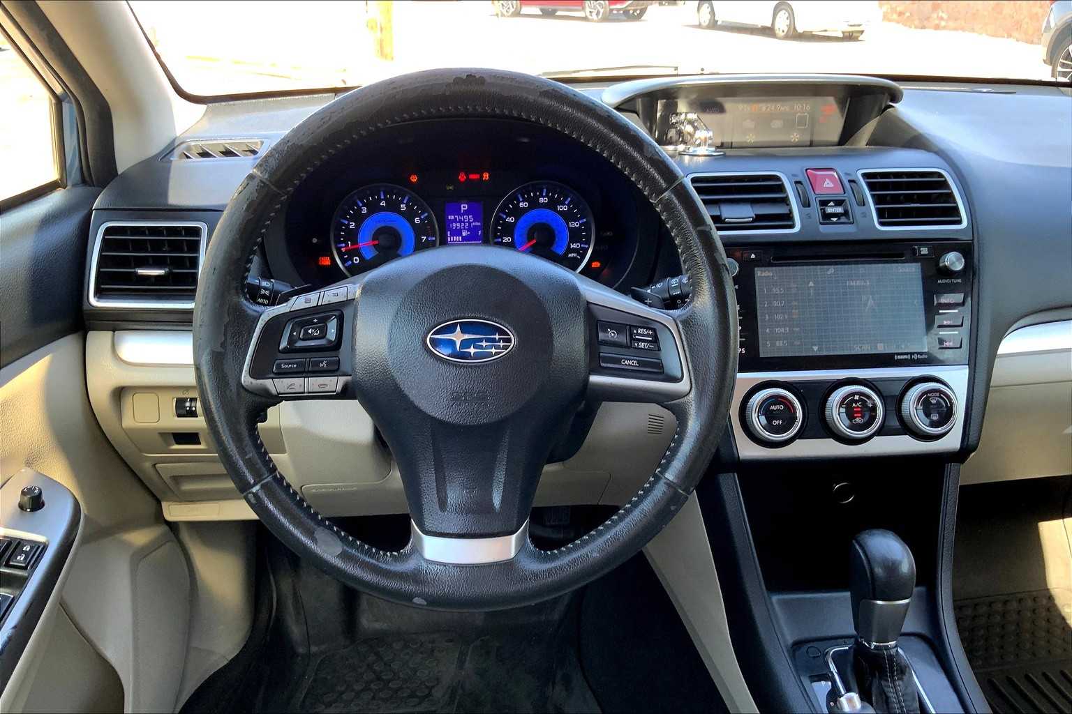 2015 Subaru Crosstrek Hybrid Touring photo 4