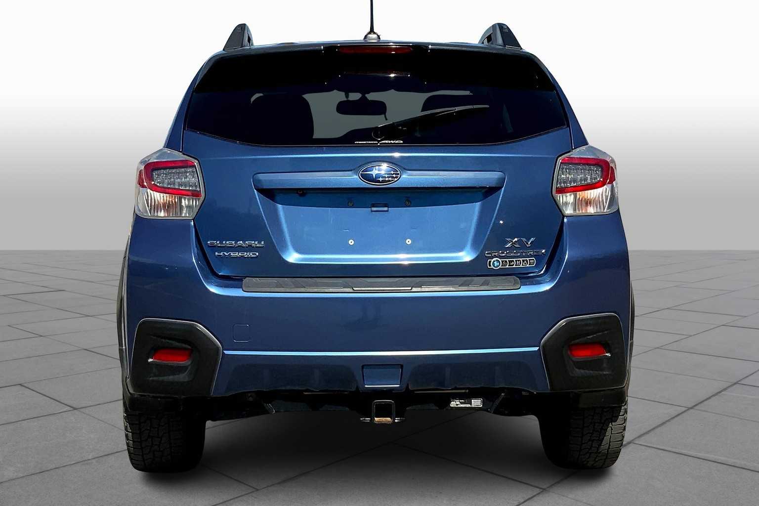 2015 Subaru Crosstrek Hybrid Touring photo 3