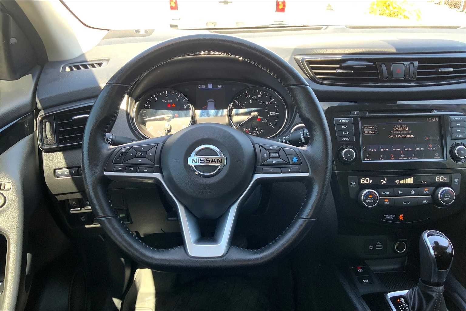 2022 Nissan Rogue Sport SL photo 4