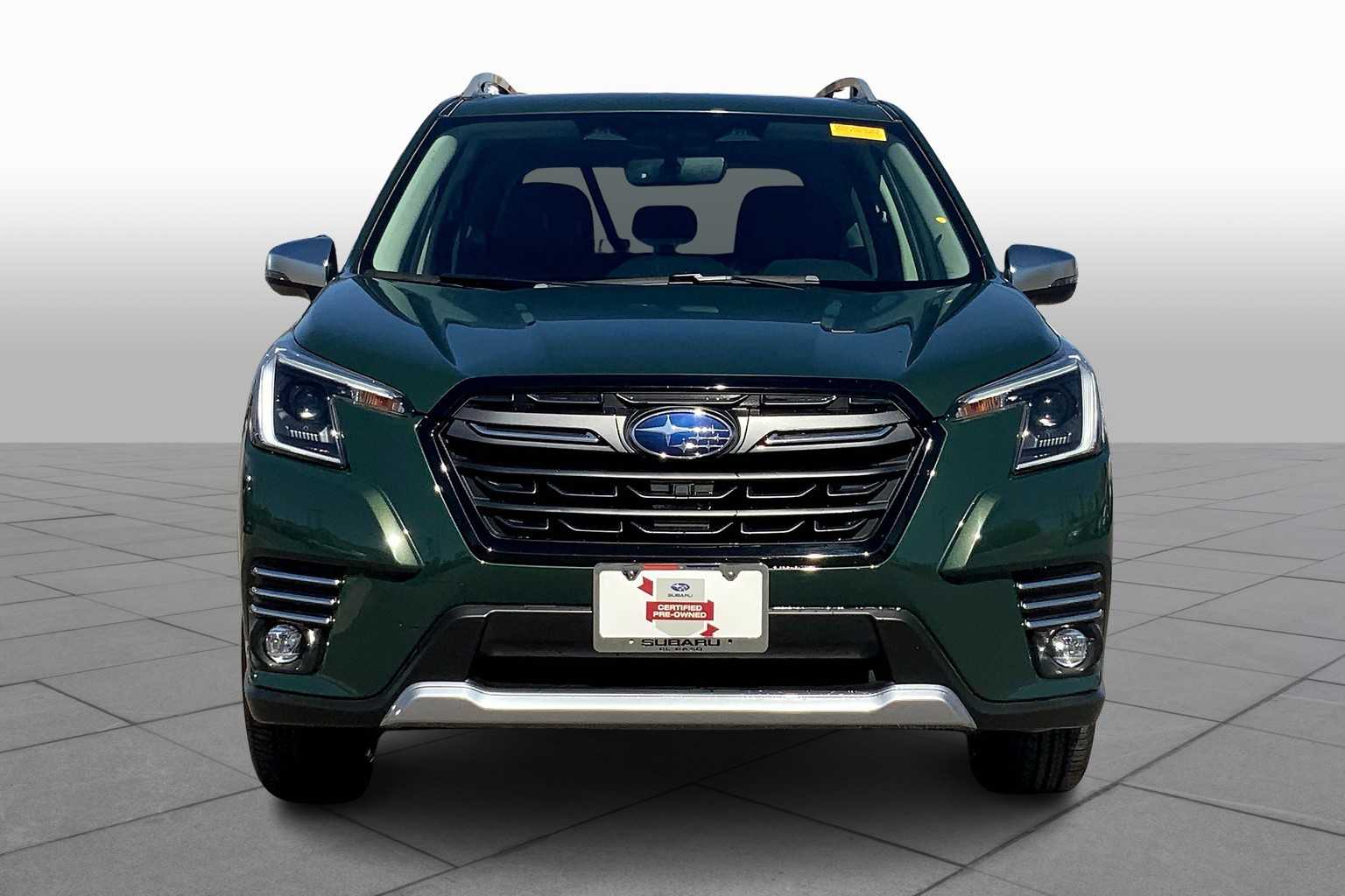 2024 Subaru Forester Touring photo 2