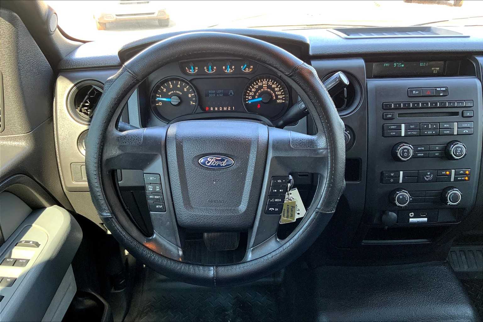 2014 Ford F-150 XL photo 4